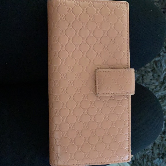 Beautiful Gucci Guccissima wallet - Picture 3 of 7